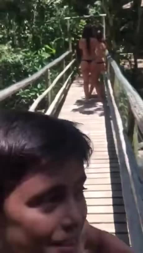 When Dad’s Camera Lost Its Focus 😂