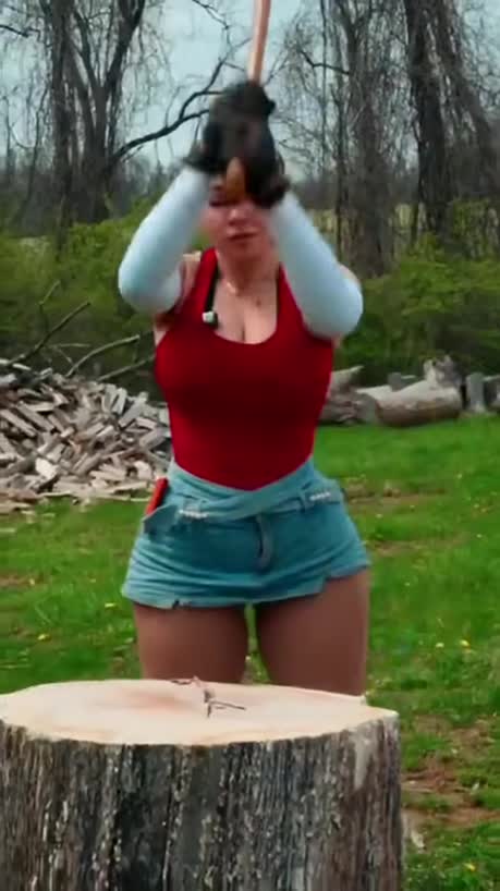🔥 She Swings the Axe, but What She Teaches is Bigger Than Strength